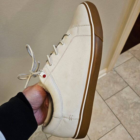 UGG White and Tan Men's Sneakers - Picture 13 of 16